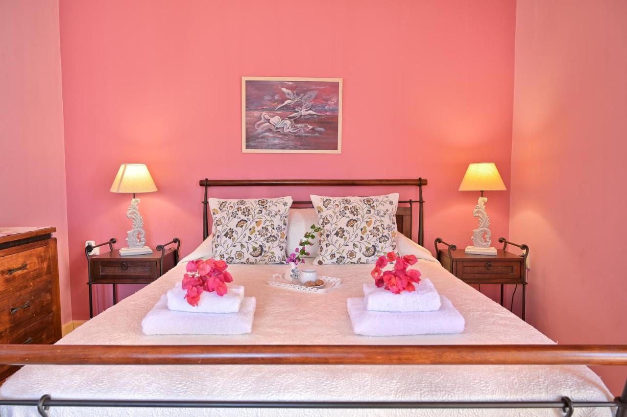 Villa Ireni Waterfont Фискардо Екстериор снимка