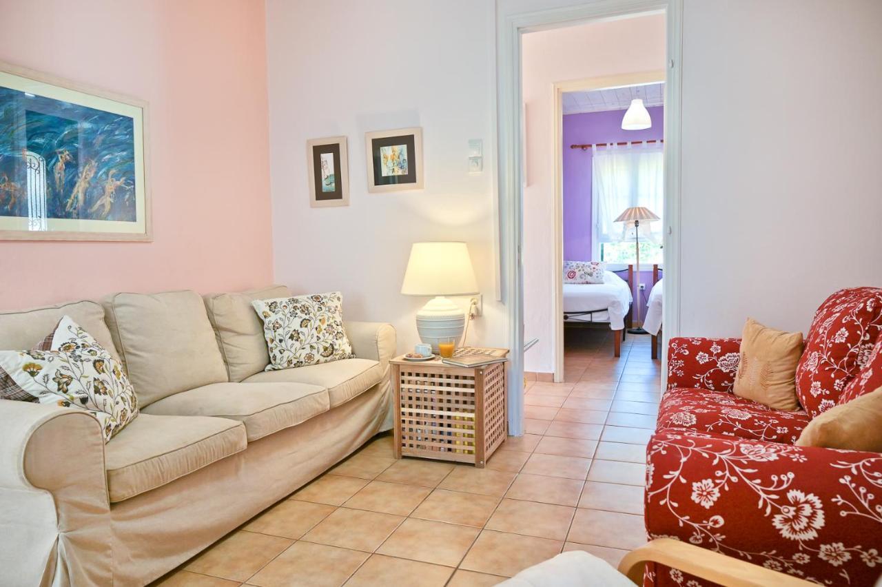 Villa Ireni Waterfont Фискардо Екстериор снимка