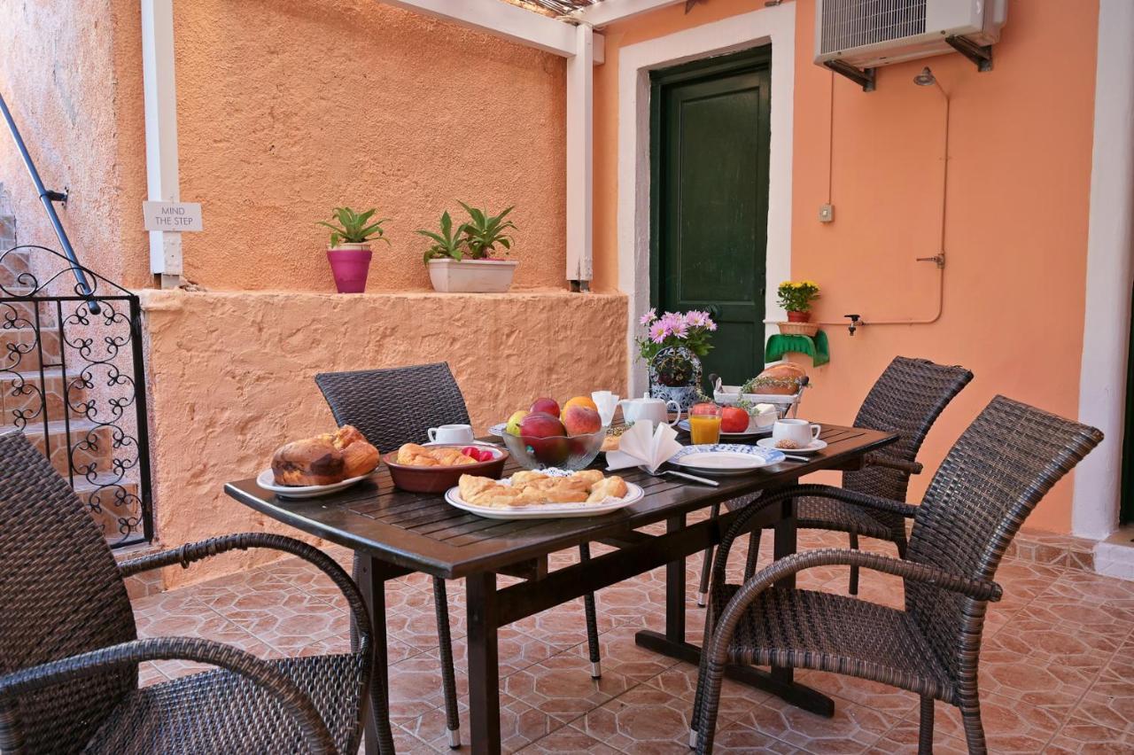 Villa Ireni Waterfont Фискардо Екстериор снимка