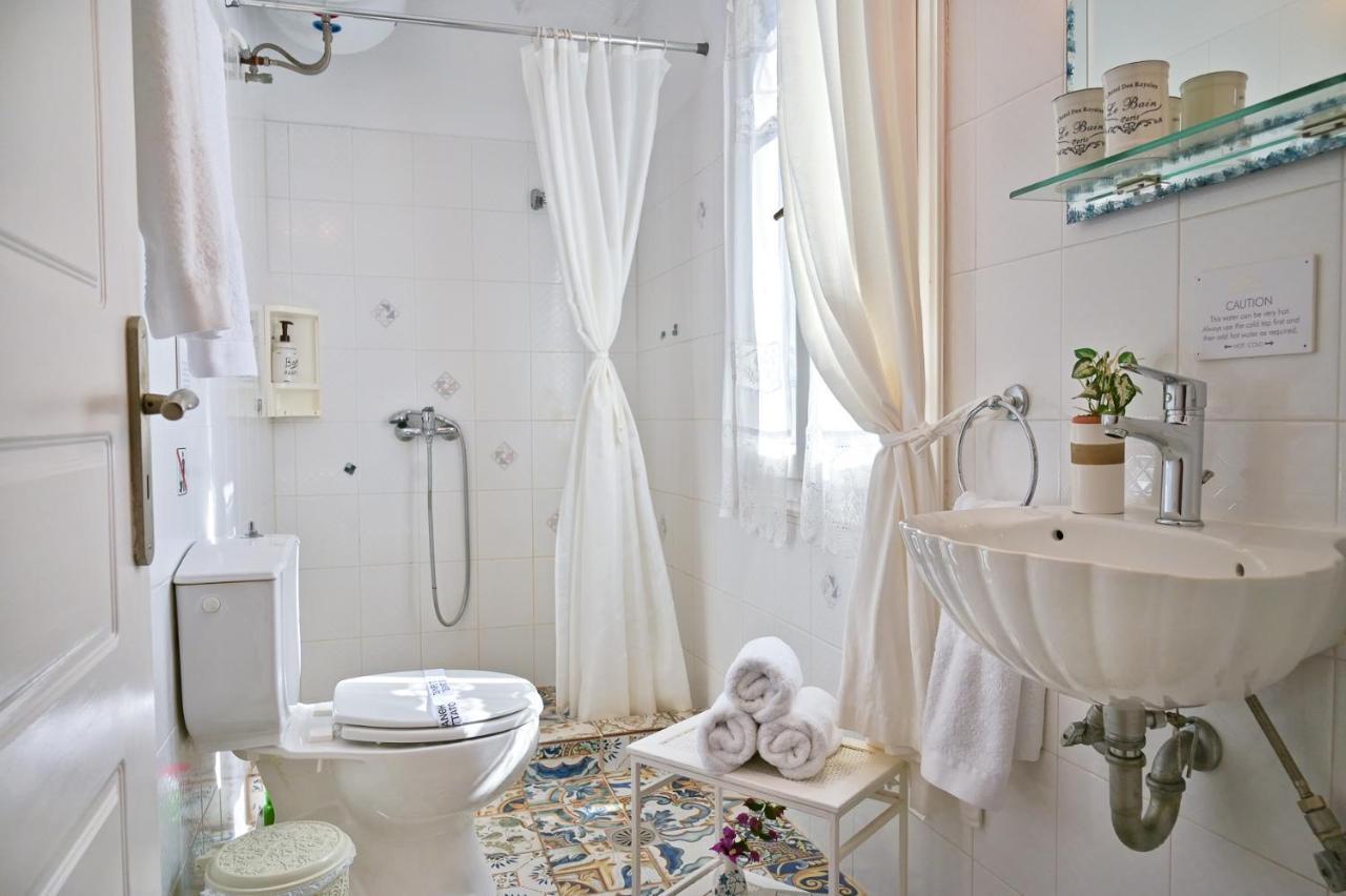 Villa Ireni Waterfont Фискардо Екстериор снимка
